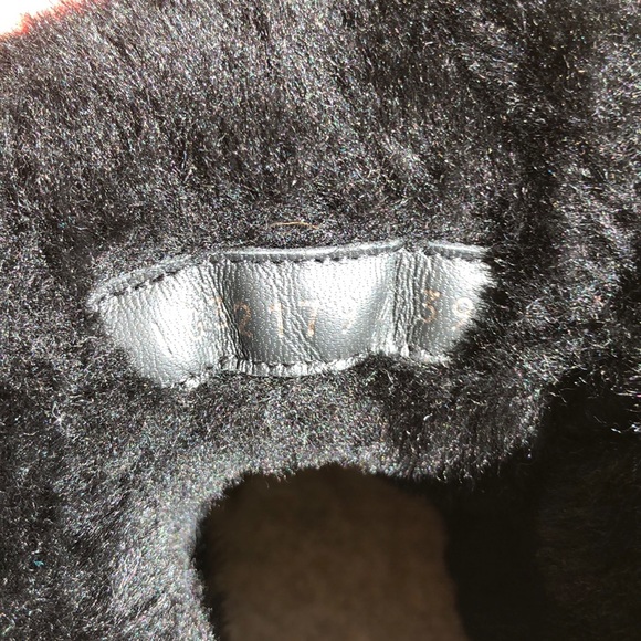 CHANEL lace up❄️boots - Picture 4 of 8